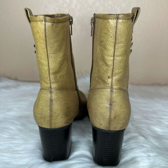 Rampage Tan Boots Gold Accent Size 10 Heels Retro - Picture 5 of 11
